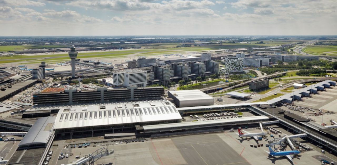 Delta Airlines AMS Terminal