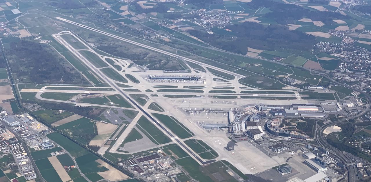 Icelandair ZRH Terminal