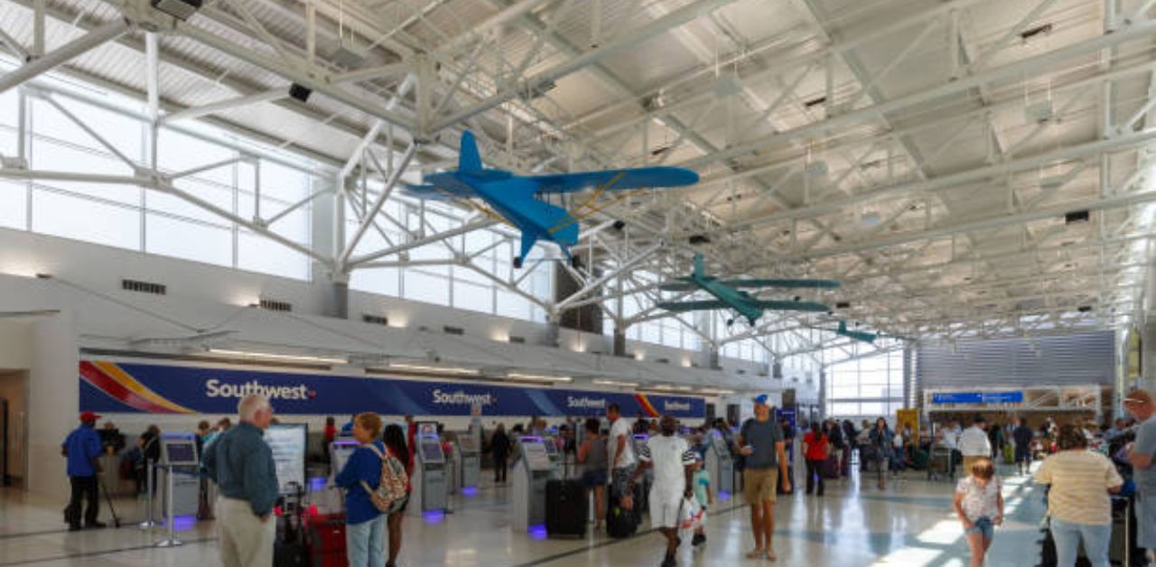 Delta Airlines FLL Terminal