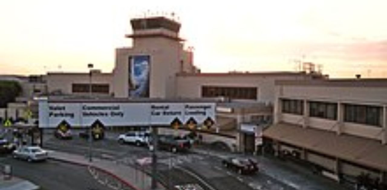 United Airlines BUR Terminal