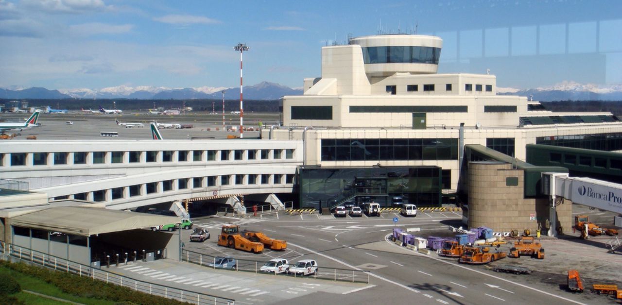 United Airlines MXP Terminal