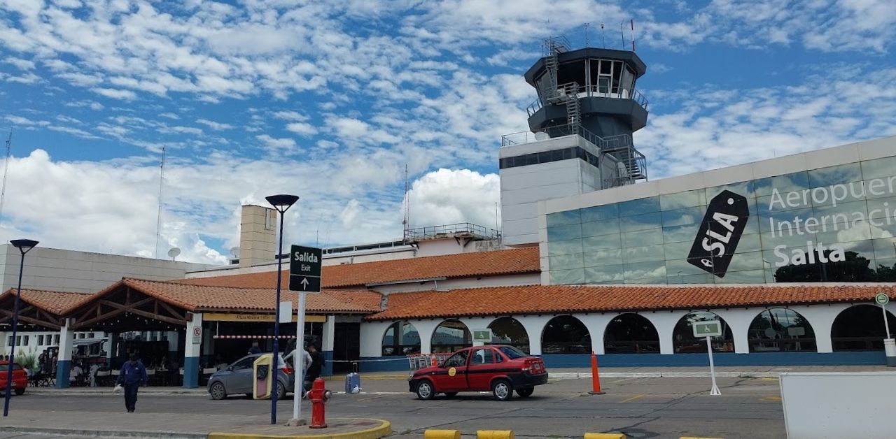 Aerolineas Argentinas Airlines SLA Terminal