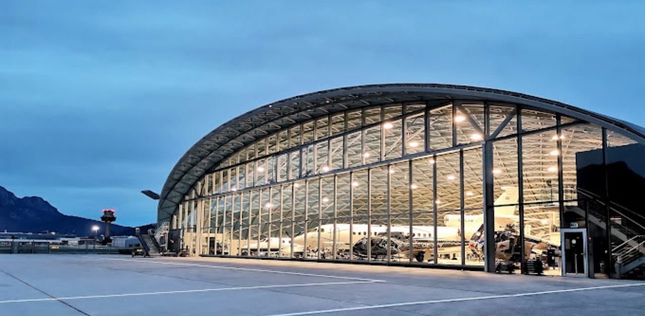 Finnair SZG Terminal